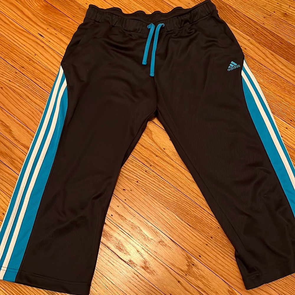 Adidas cropped pants